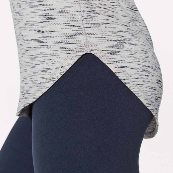 Lululemon Raise The Barre Tank Tiger Space Dye Black White Dark Carbon Size 10 - Picture 3 of 15